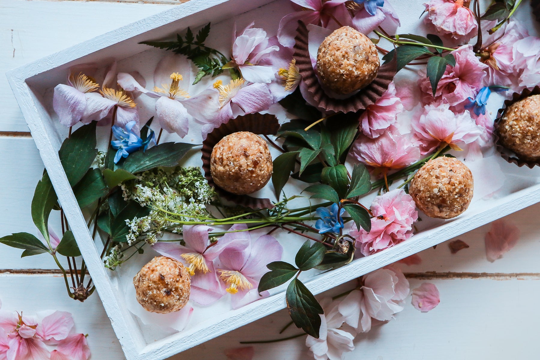 Plant-Based Carrot Cake Energy Balls Recipe